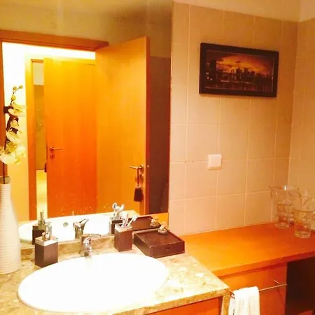 Luxury Apartment. With Air Con. Apartament Lizbona